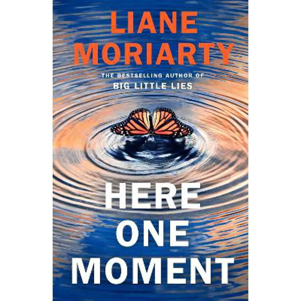 Here One Moment (Hardback) - Liane Moriarty